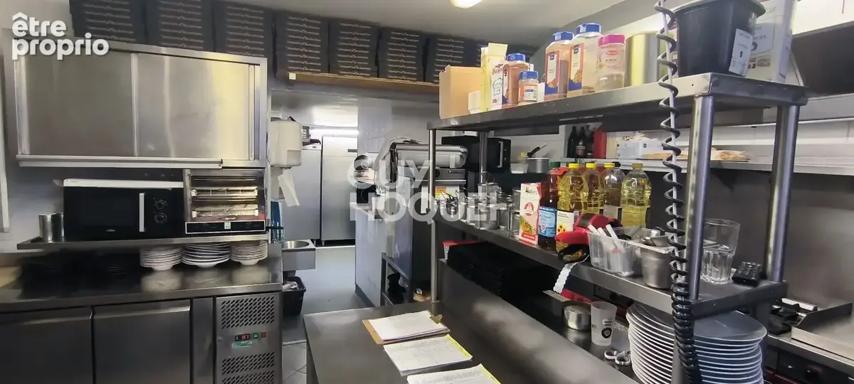 Immeuble à vendre à Saint-Jean-Brévelay - 7 pièces, 141 m², travaux à prévoir - photo 5