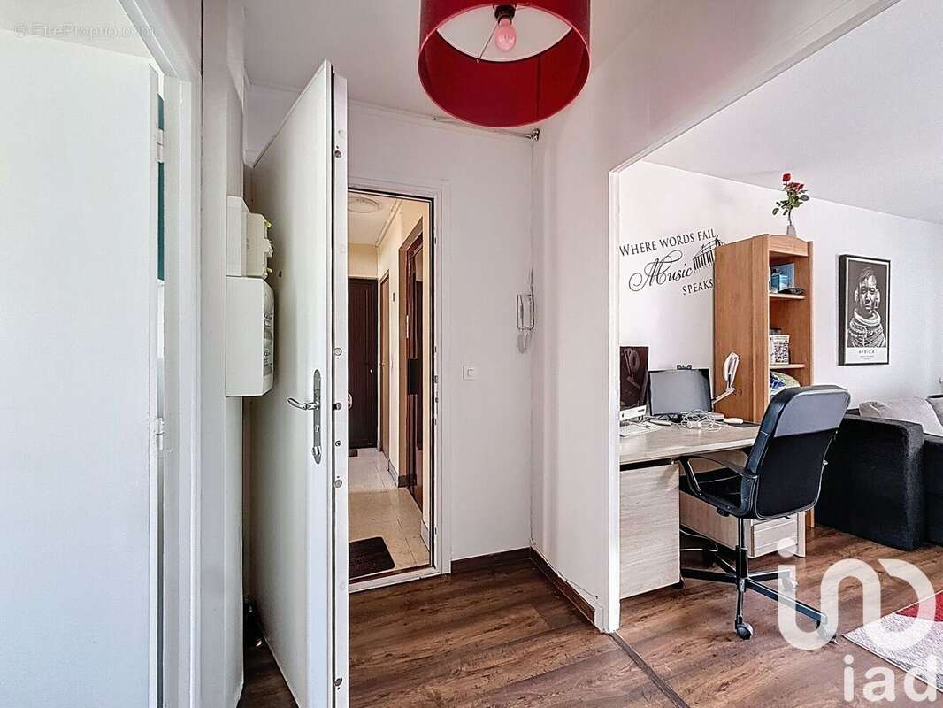 Photo 6 - Appartement à POISSY