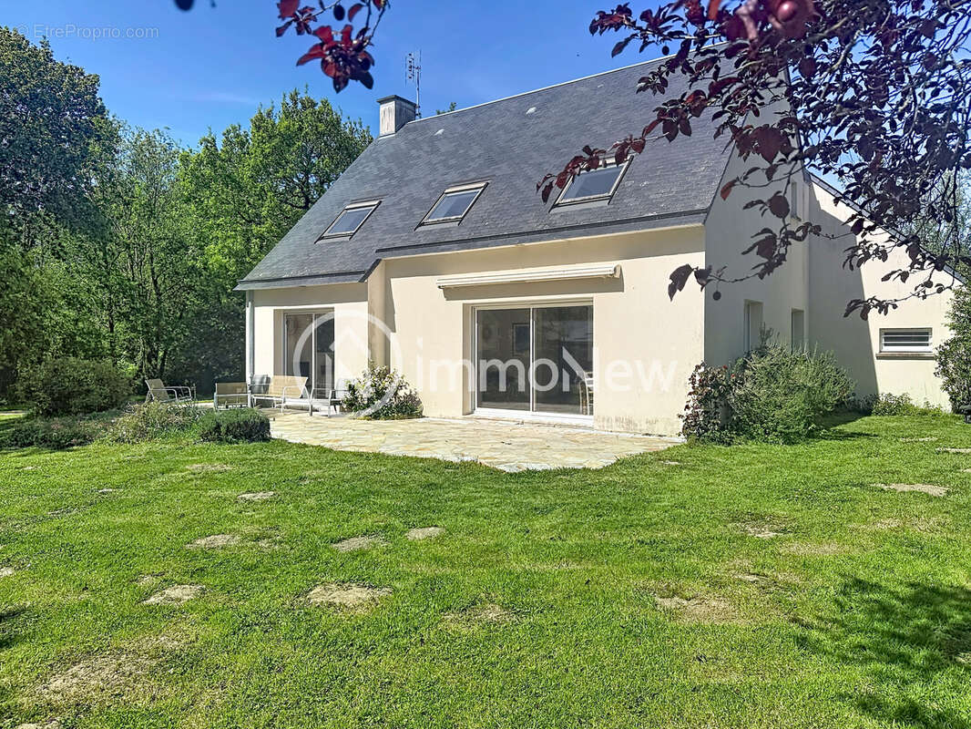 Maison à CAROLLES