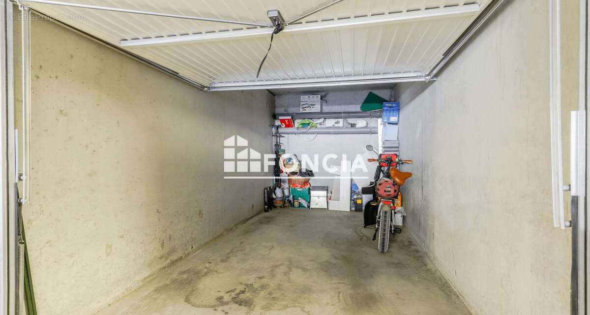 LES SABLES D'OLONNE - Appartement T3 avec terrasse , parking aérien et box en sous-sol dans résidence de 2017 - photo 10