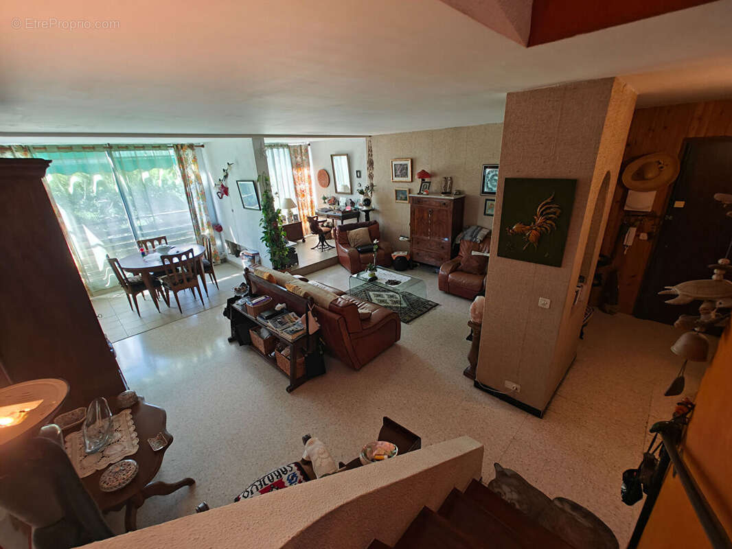 La valette. produit très rare magnifique appartement duplex 5 pièces de 118m² habitables avec immense terrasse plein sud de 40m² - photo 5