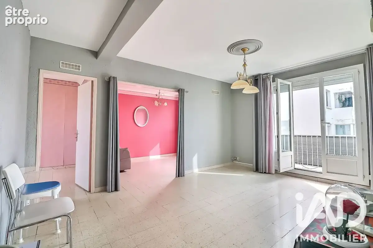 Photo 1 - Appartement à NIMES