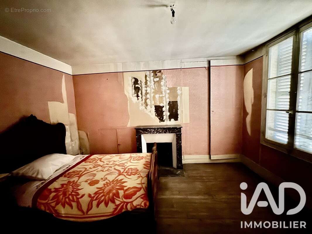 Appartement 264 m² à Etampes  - photo 6