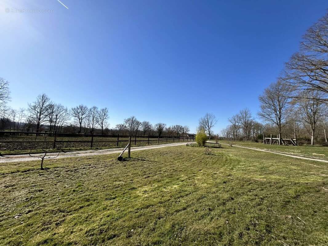 Maison à MORTAGNE-AU-PERCHE