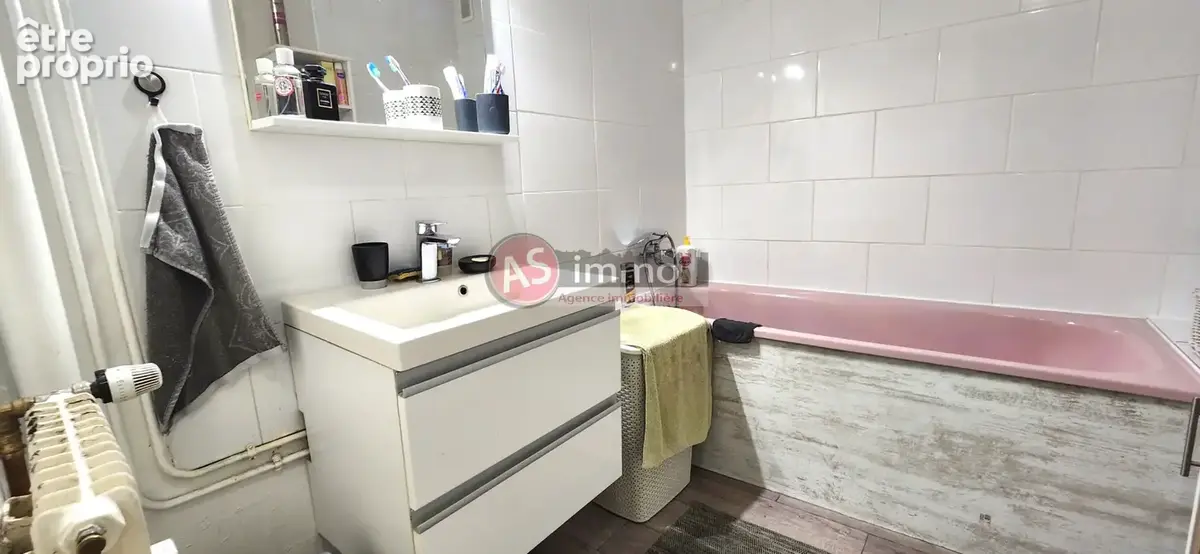 Appartement 74 m2 - Vue Dégagée - photo 7