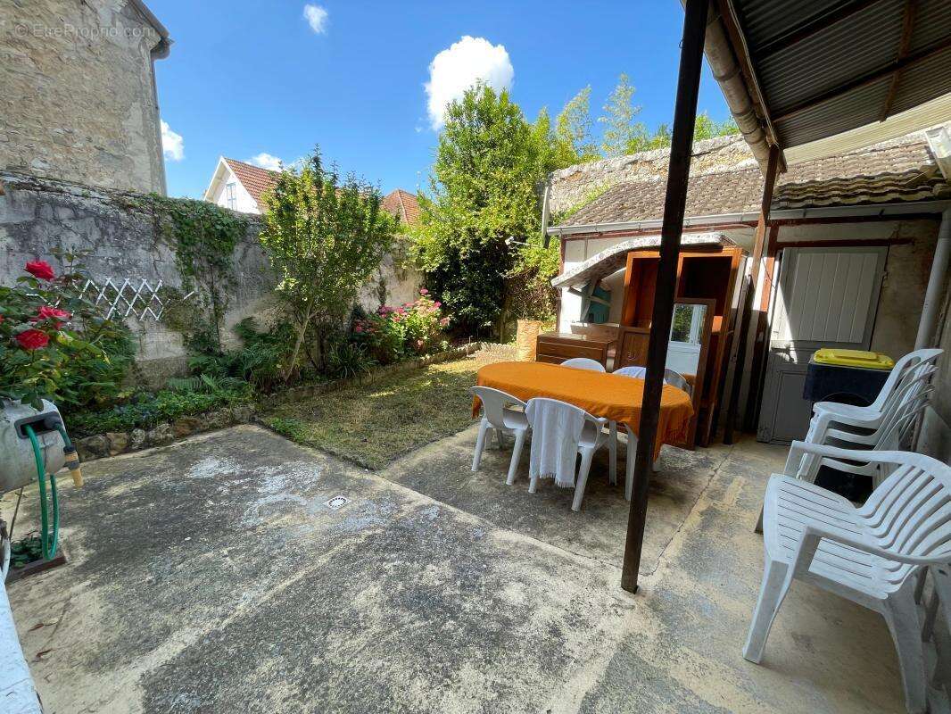Maison à LIZY-SUR-OURCQ