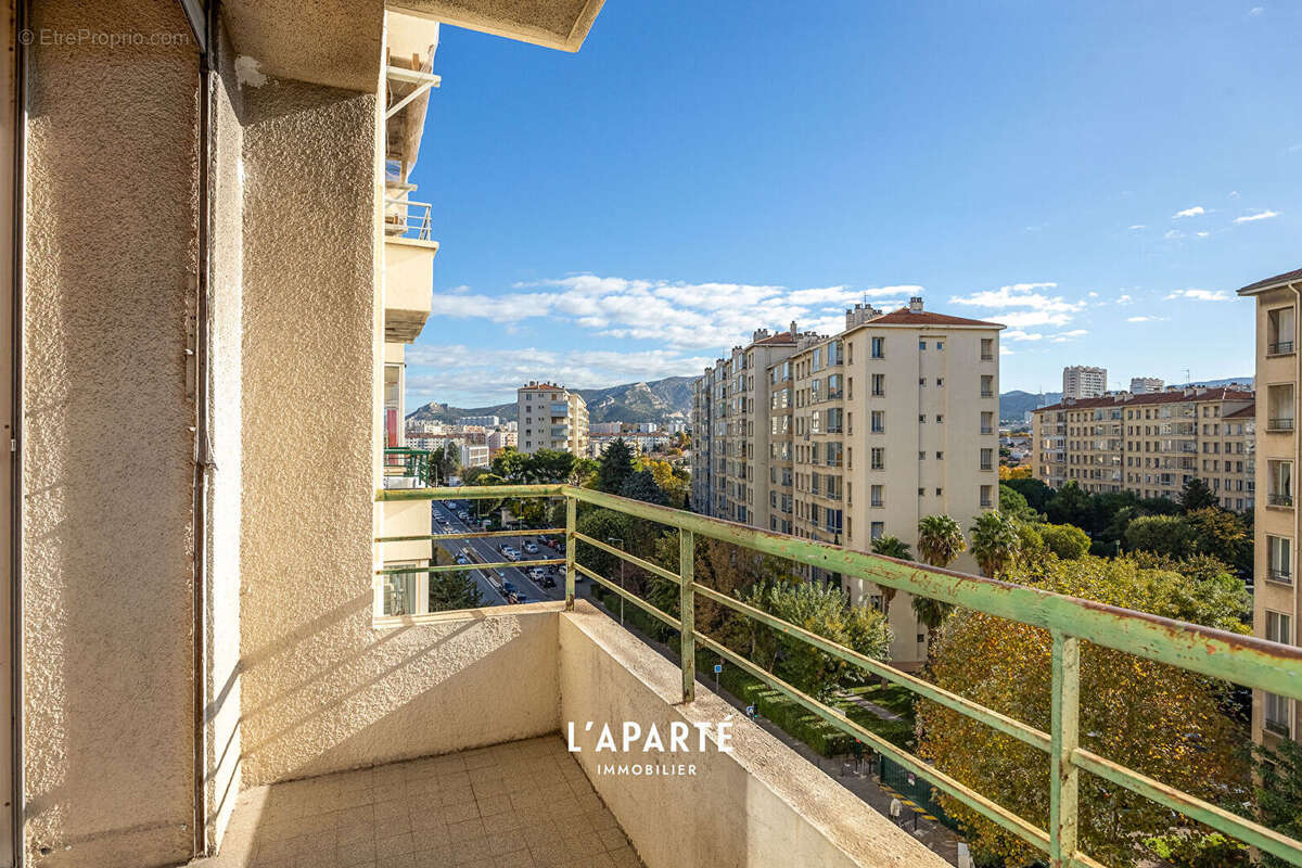 Appartement à MARSEILLE-9E