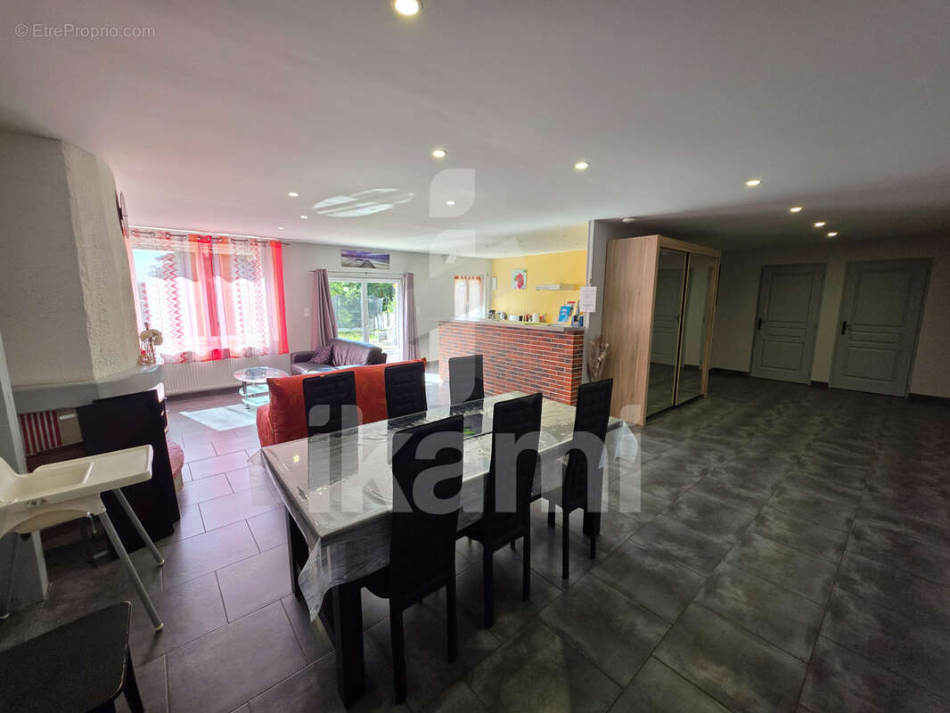 Maison rénovée de 108 m2 avec terrain et terrasse à Mareuil-sur-Cher - photo 2