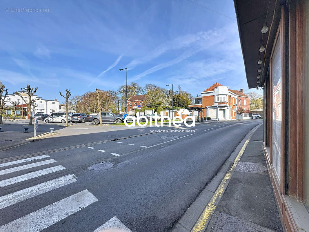 Commerce à HERSIN-COUPIGNY