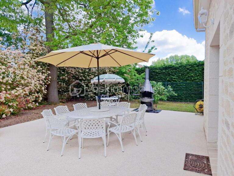 Maison à SAINT-GERMAIN-LES-ARPAJON