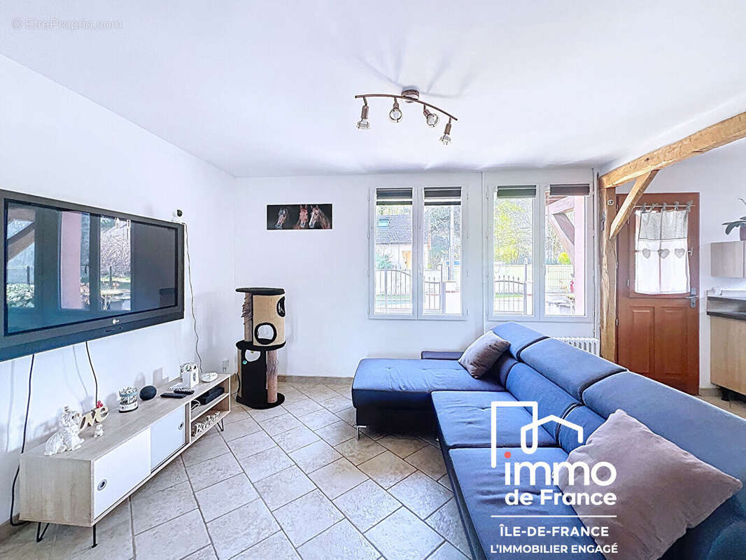 Maison à GASVILLE-OISEME