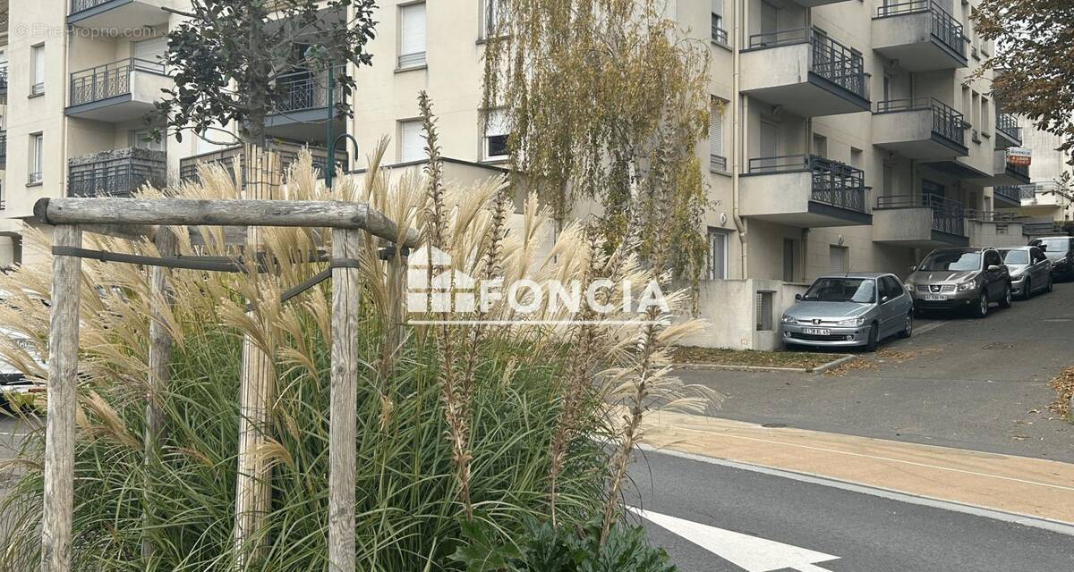 Appartement à MAINVILLIERS