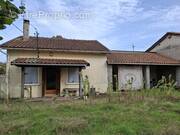 Maison à ROUMAZIERES-LOUBERT