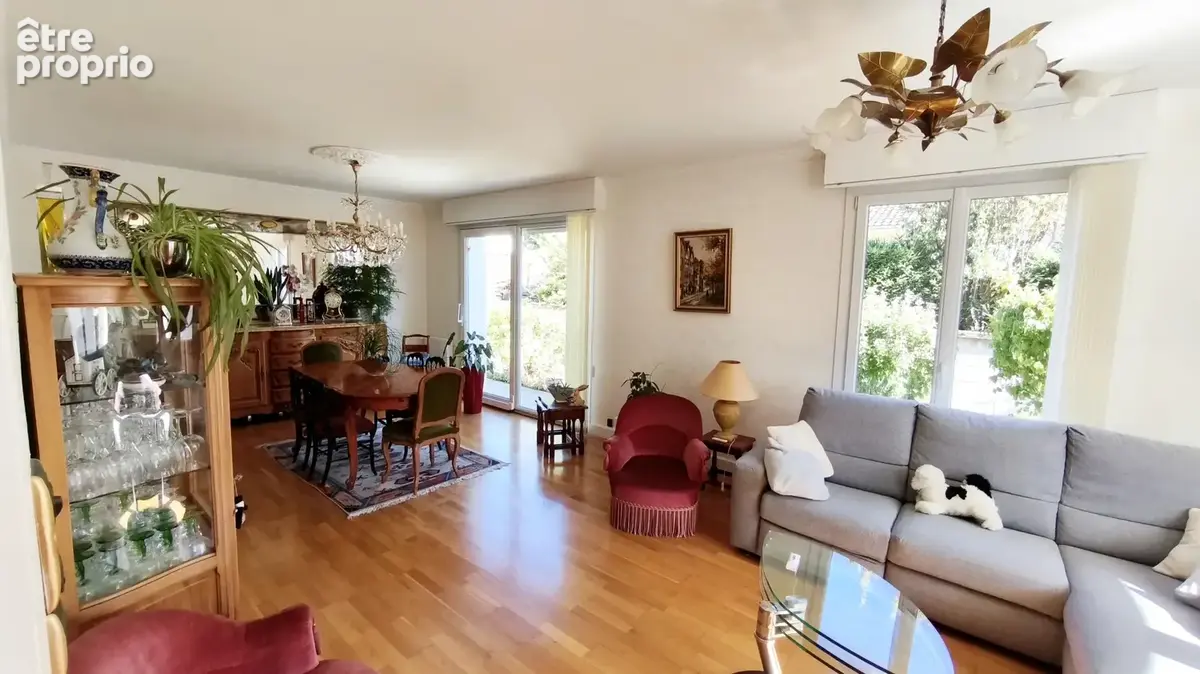 Maison d'architecte de 210 m2 sur la commune de Les Noës Près Troyes - photo 5