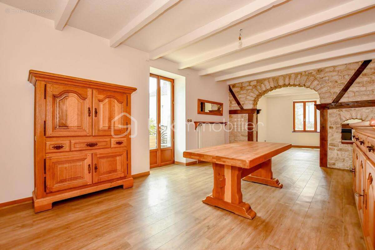 Maison à LIGNY-EN-BARROIS