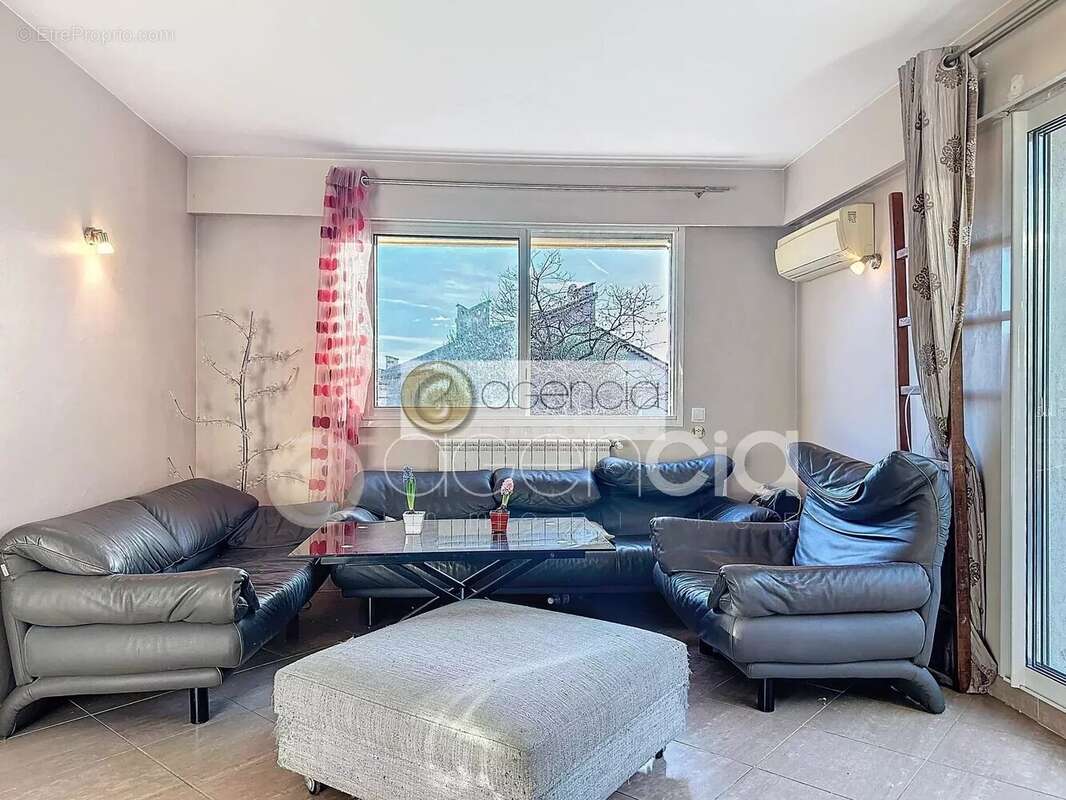 Cannes – Montrose  Spacieuse Villa de 303 m² avec Piscine et Appartement Indépendant - photo 6