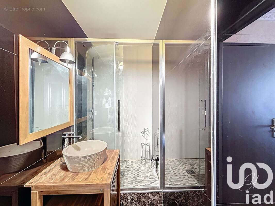 Photo 3 - Appartement à PARIS-19E