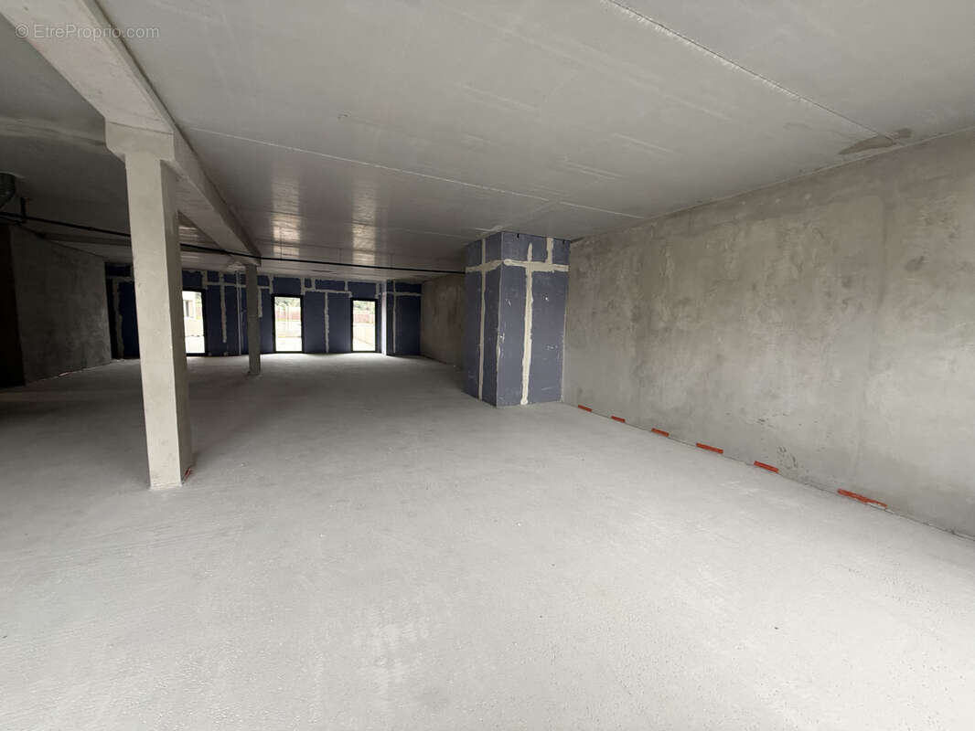 Commerce à SANARY-SUR-MER