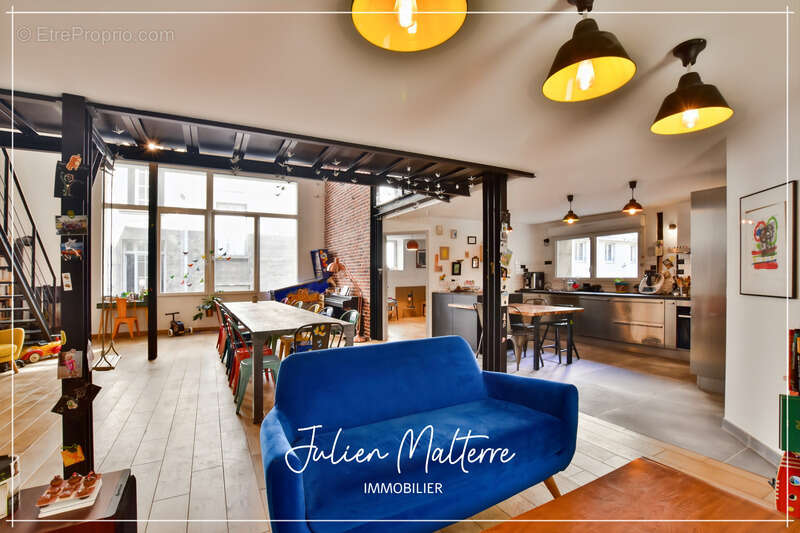 Appartement à SAINT-ETIENNE