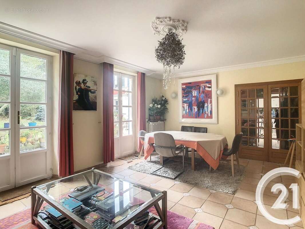 Photo 3 - Maison à CHOISY-LE-ROI