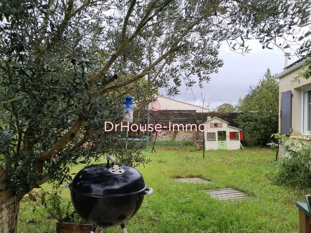 Maison à PUYRAVAULT