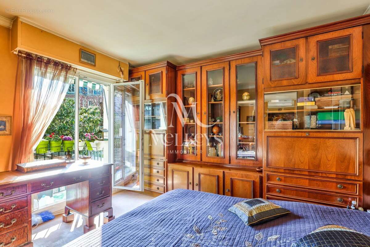 Appartement à BOULOGNE-BILLANCOURT