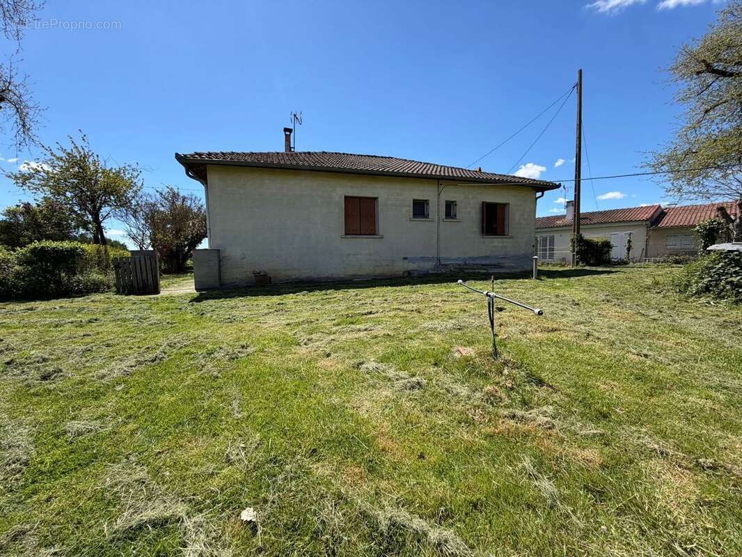 Maison à FONTENILLES