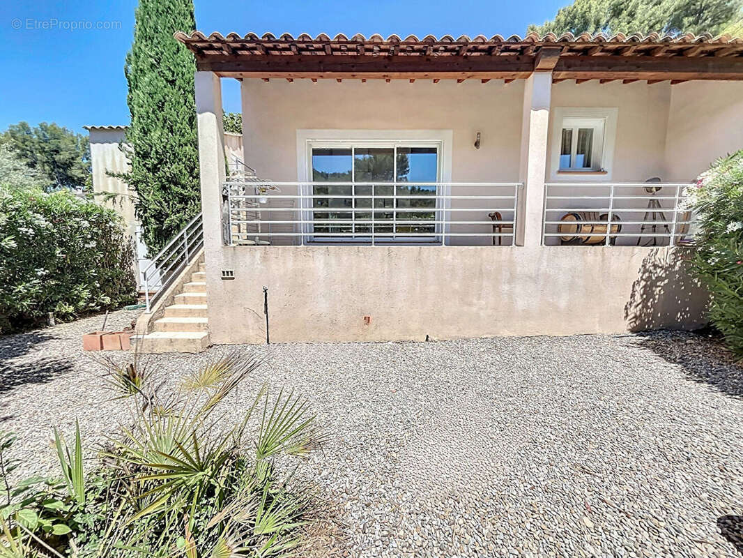 Maison 142 m² à Sanary-Sur-Mer  - photo 6