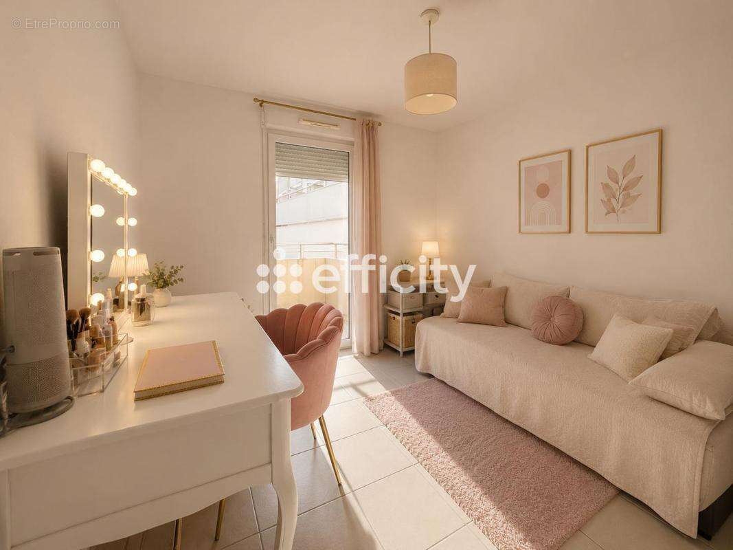 Appartement à MARSEILLE-15E