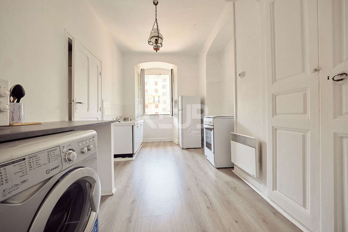 Appartement à CORTE