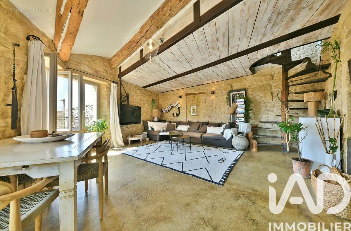 Maison 175 m² à Castillon-Du-Gard  - photo 7