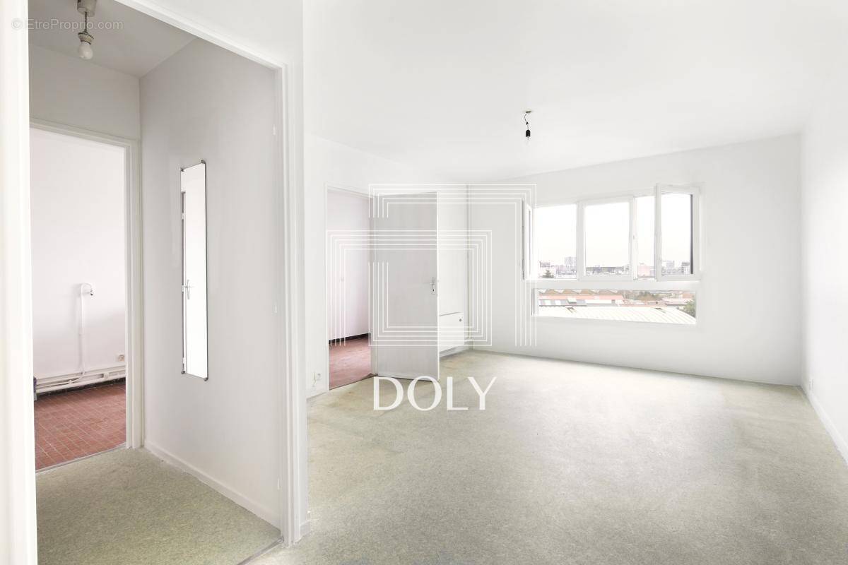 Appartement à PARIS-20E