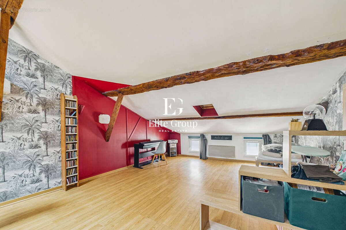 Maison à CHATEAUNEUF-SUR-CHARENTE