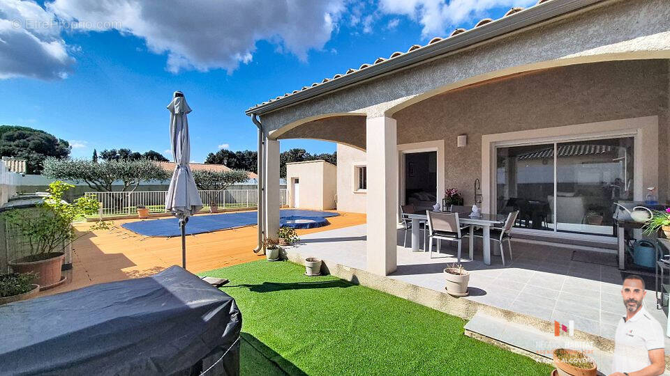 Maison à AUJARGUES