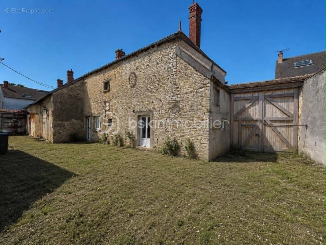 Maison à BOYNES