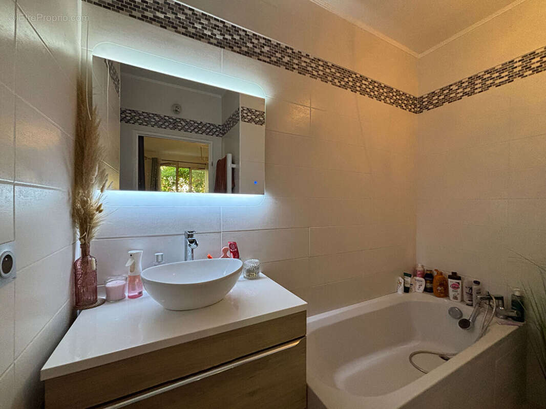 Appartement à BEZONS