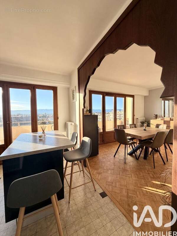 Appartement 60 m² à Annemasse  - photo 4