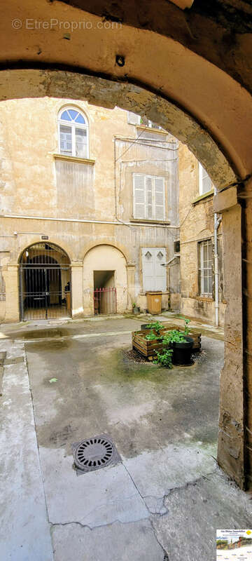Appartement à VILLEFRANCHE-SUR-SAONE