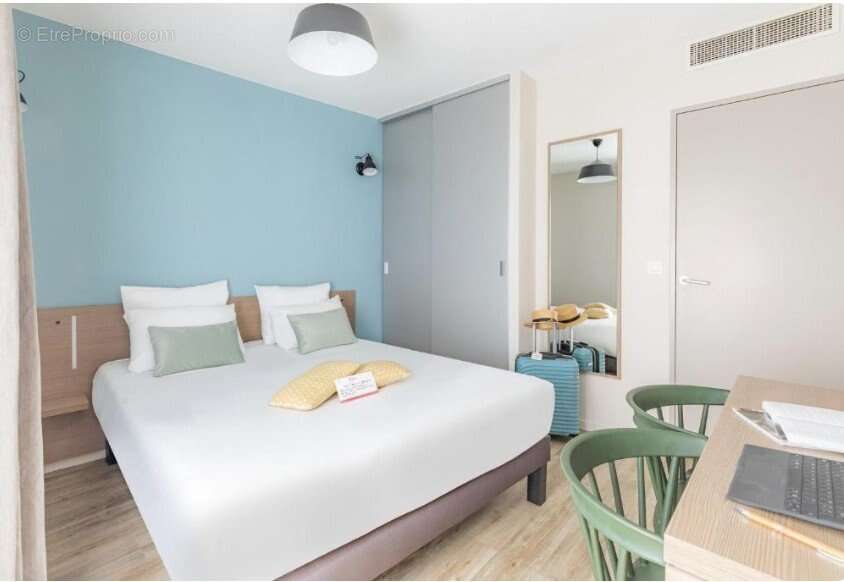 INVESTISSEMENT LOCATIF  VALENCE  Résidence d'Affaires Appart'City Classic Valence - 5,5 % de rentabilité - photo 3