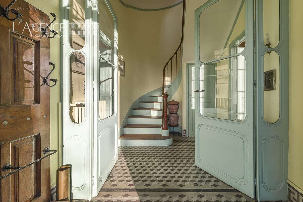 Appartement à AIX-EN-PROVENCE