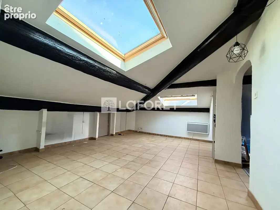 Appartement Toulon 1 pièce(s) 30 m2 - photo 2