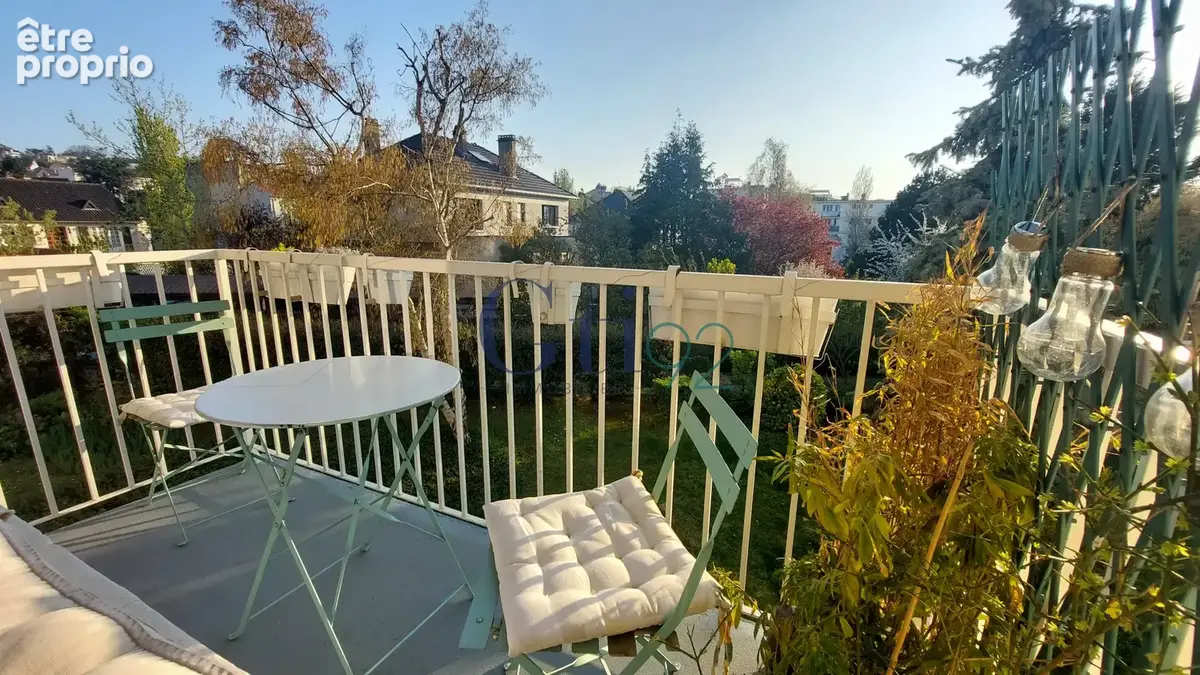 Coup de coeur pour cet appartement lumineux, agreable beneficiant d'un exterieur intimiste - photo 2