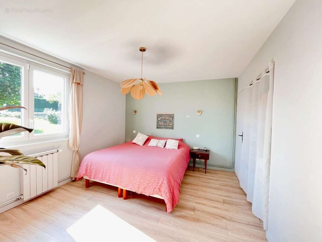Maison à LA FOUILLOUSE