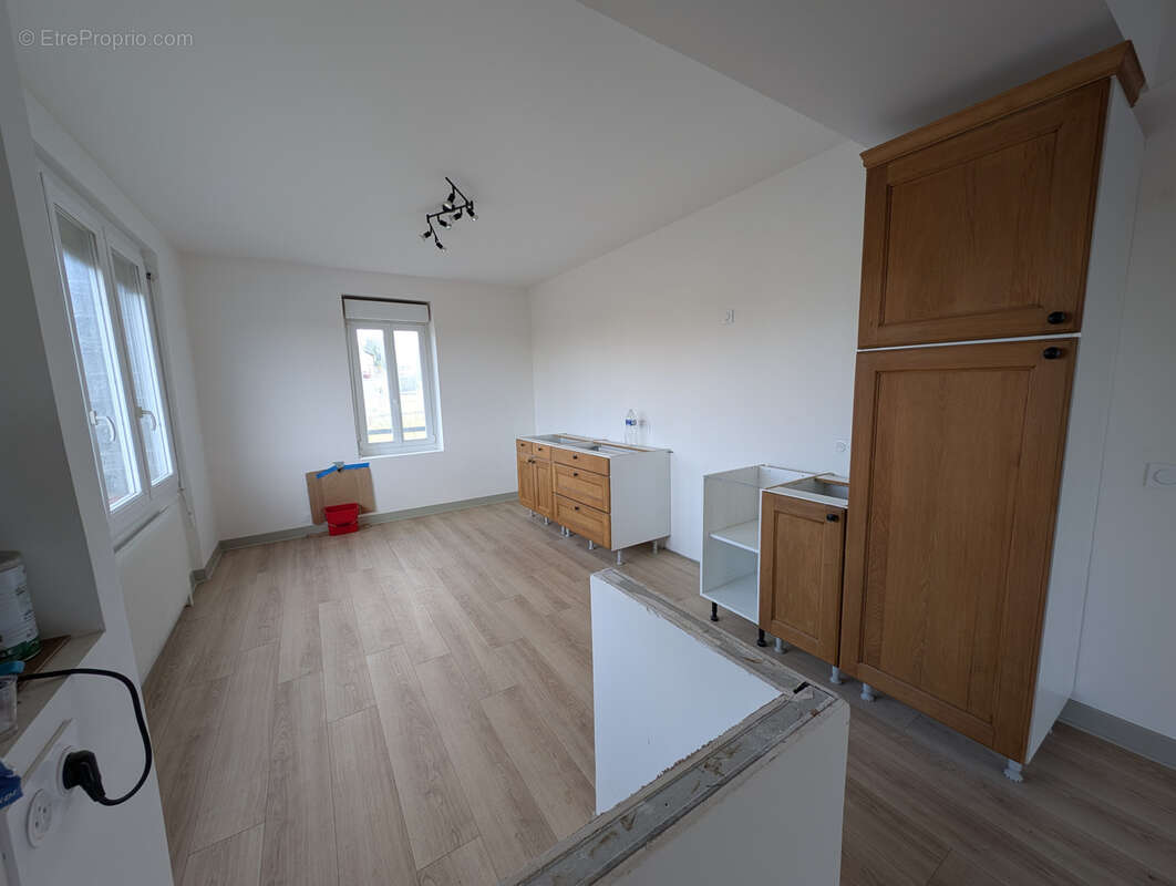 Appartement à LUBERSAC