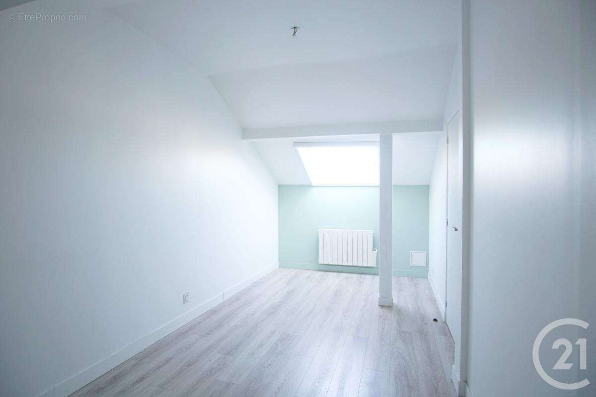 Maison à CHOISY-LE-ROI