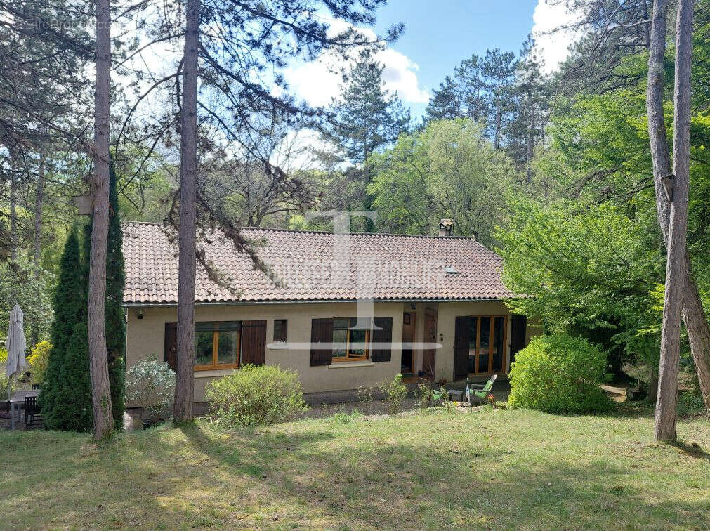 Maison à TRELISSAC