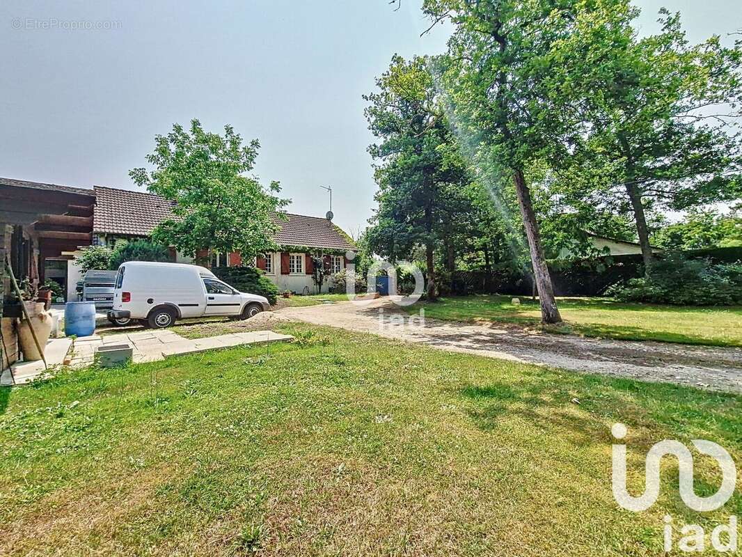 Photo 6 - Maison à VIGNOUX-SUR-BARANGEON