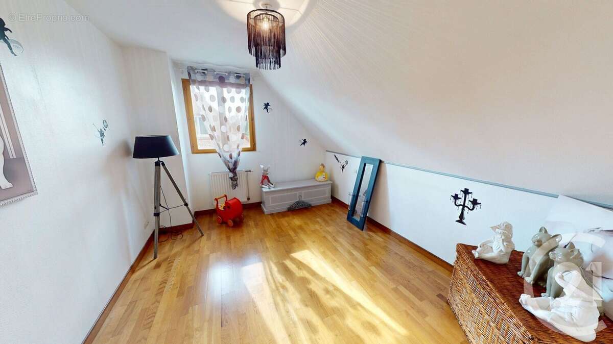 Maison à SAINT-QUENTIN