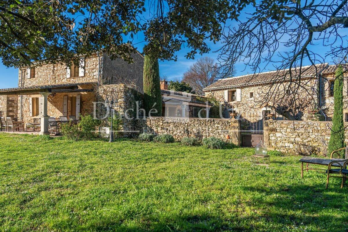 Photo 1 - Maison à UZES