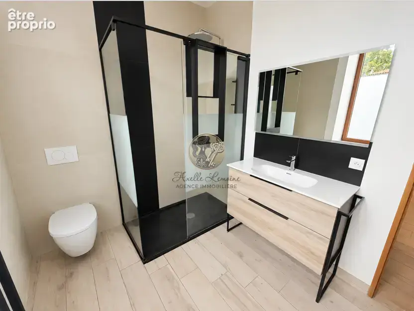 Anse   maison de village de charme 90 m2   pierres & poutres apparentes   cour intérieure - photo 12